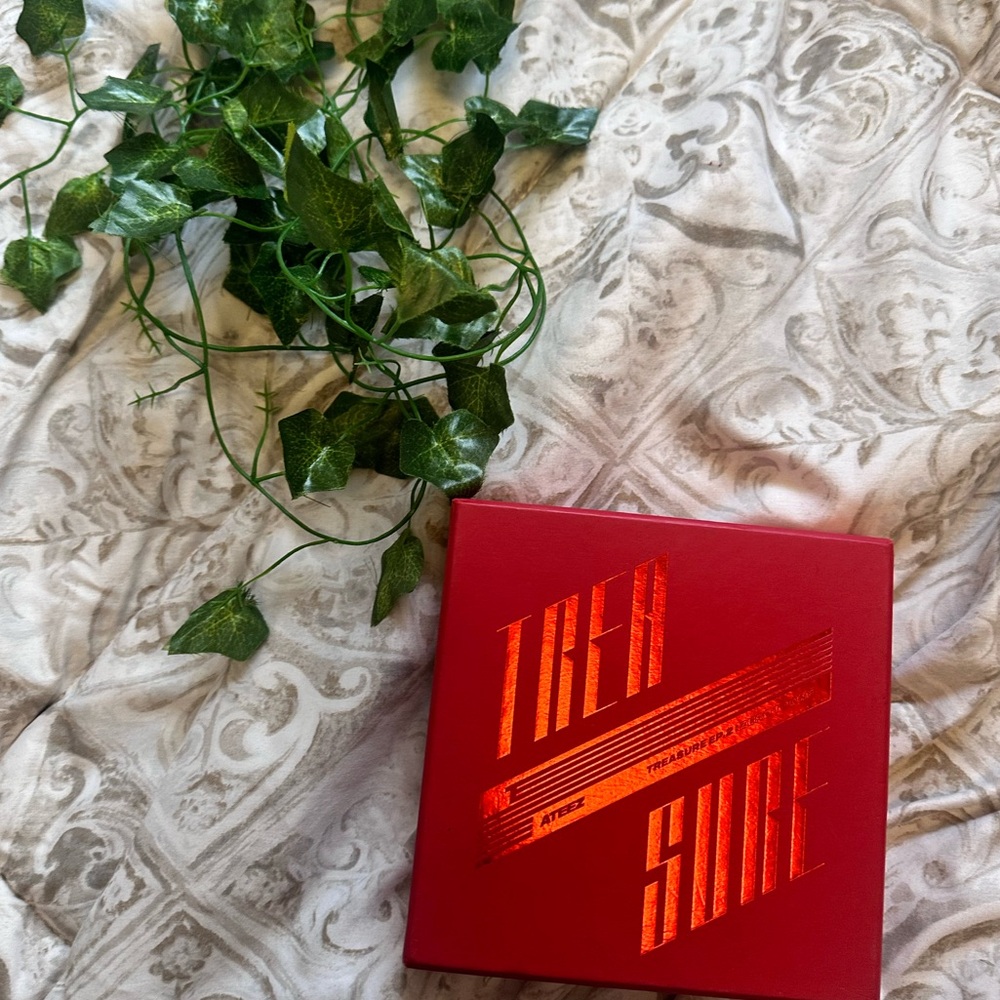 treasure ateez album